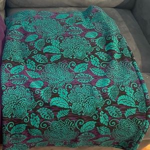 3 for $25 Beautiful Paisley Print Skirt